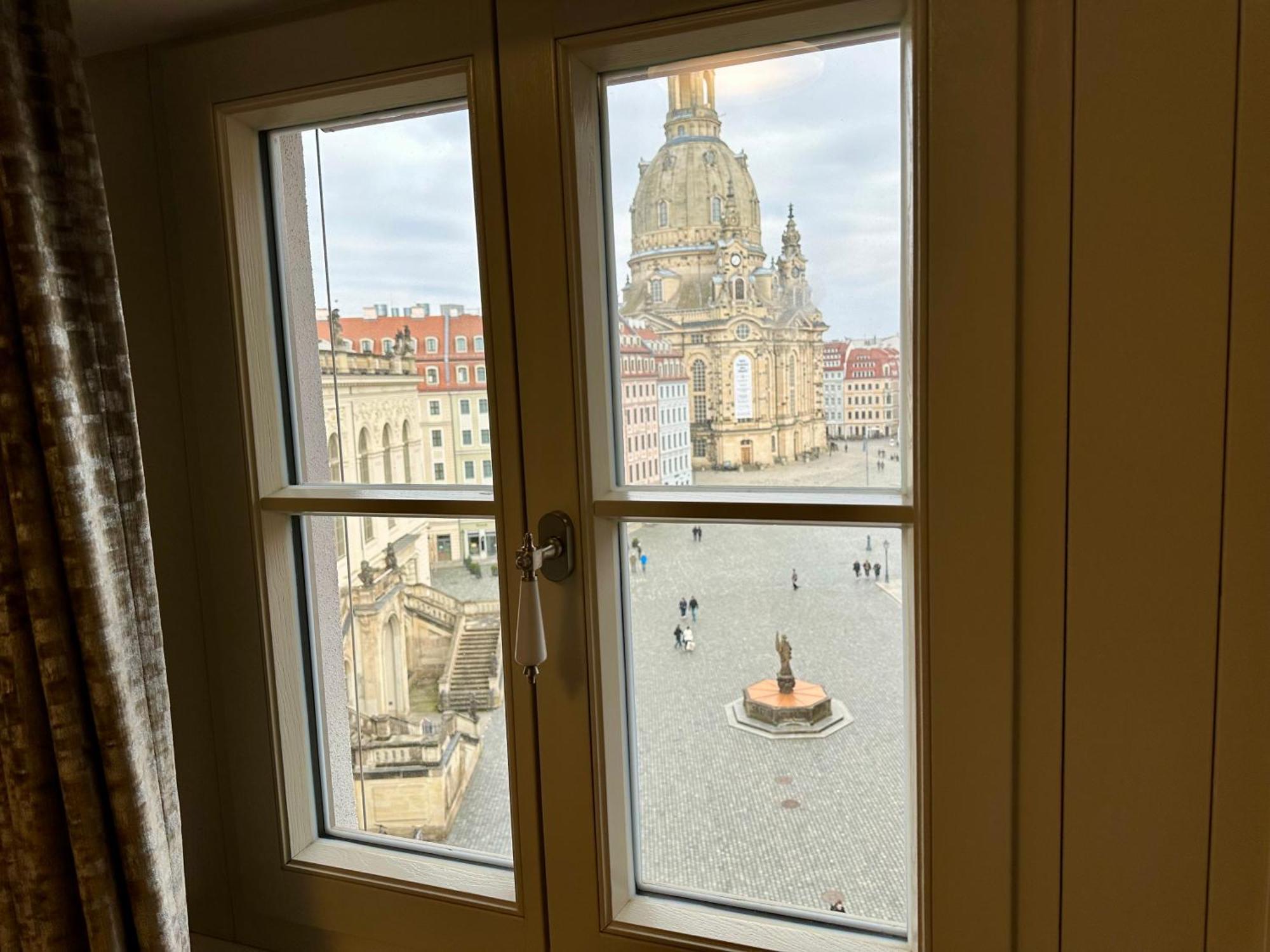 Exklusives Apartment Mit Einmaligem Blick Zur Frauenkirche - Parkplatz Kostenfrei Dresden Dış mekan fotoğraf